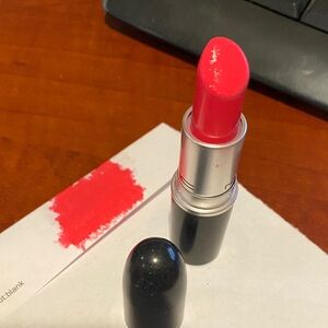 Mac Impassible lipstick